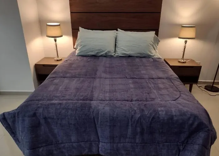 600 Sq Ft In Trendy Area, 150 Bps Fiber Optic México DF