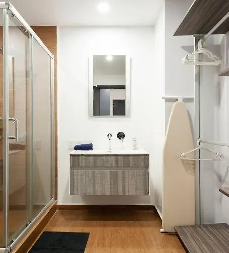 Apartamento 600 Sq Ft In Trendy Area, 150 Bps Fiber Optic México DF