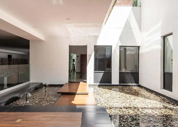 600 Sq Ft In Trendy Area, 150 Bps Fiber Optic Apartamento *